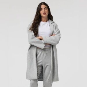Vuori Women's Gray Coat